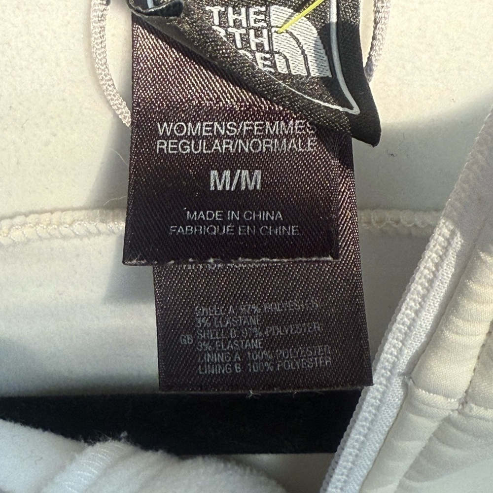 The North Face Women's ivory Medium Apex Bionic jacket - Picture 3 of 7